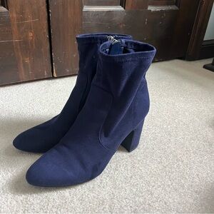 Unisa Heeled Suede Navy Booties